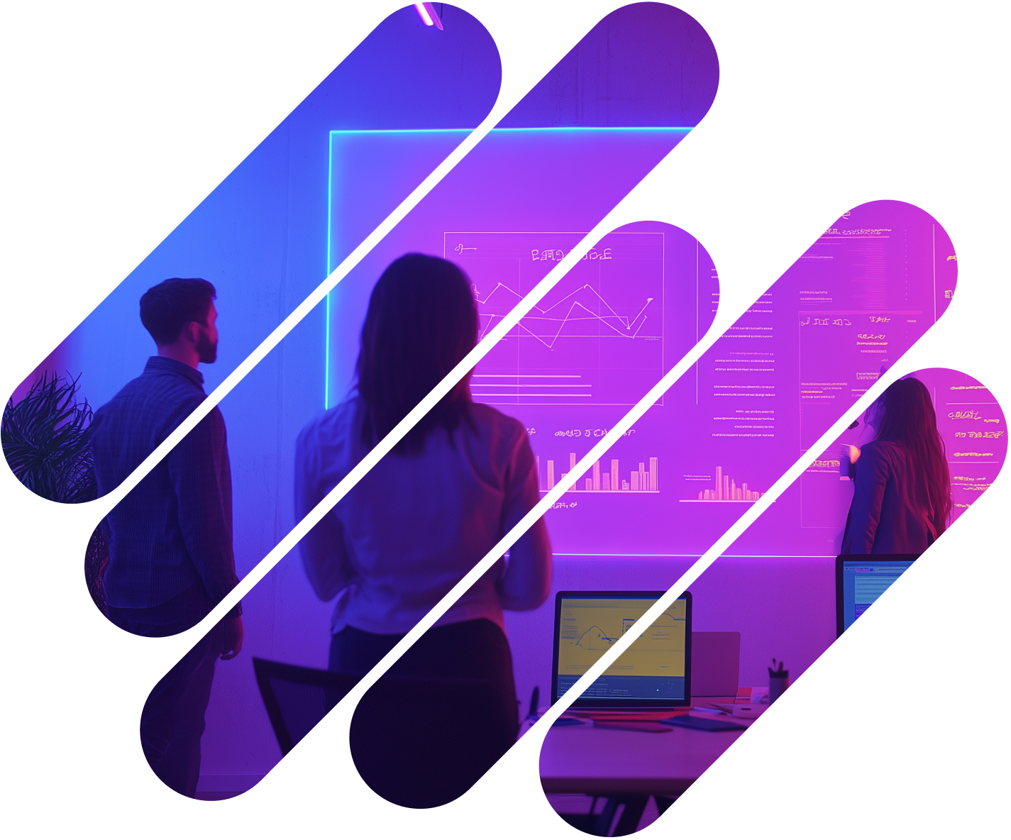 Team bei der digitalen Strategieplanung